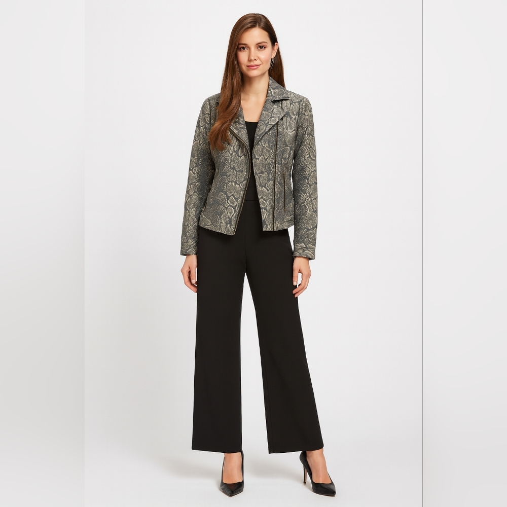 Chicos Size 0 Small Trendy Moto Style Snakeskin Print Black & Gold Jacket Blazer